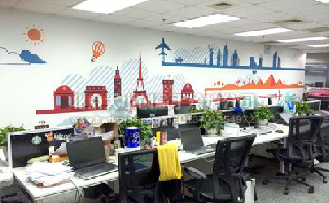 兴仁教你设计办公室墙绘的方法。