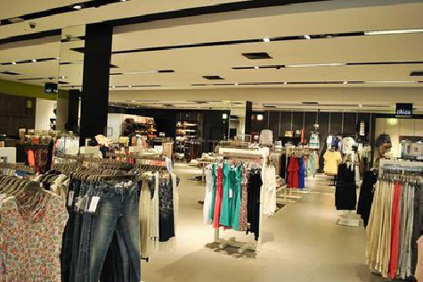  兴仁商场里的店面怎么装修？